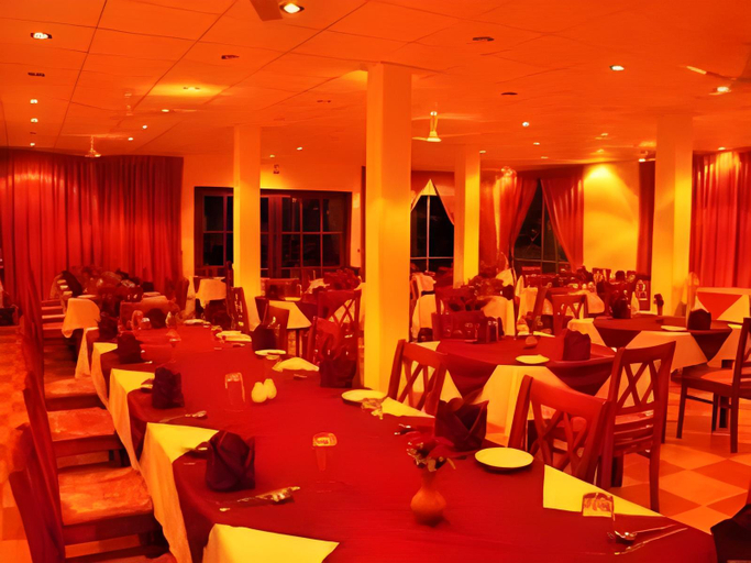 Food & Drinks 5, Siyanco Holiday Resort, Thamankaduwa