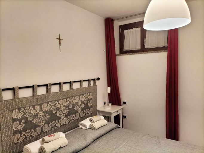 Others 3, B&B il Melograno, Oristano