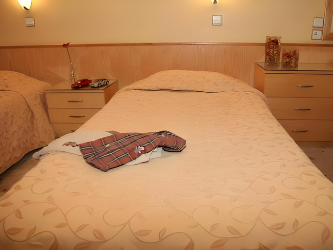 Bedroom, Hotel Xanthippion, East Macedonia and Thrace