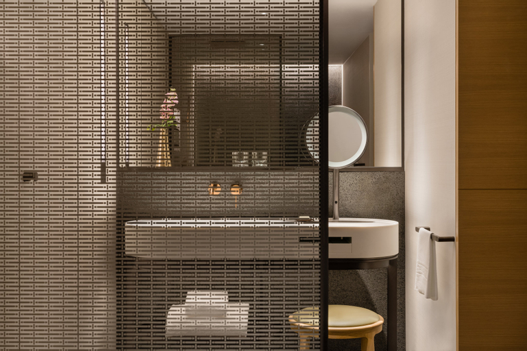 Bathroom 23