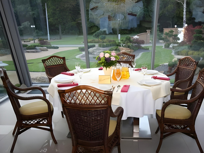 Food & Drinks 4, Hotel Na Polboru, Zduńska Wola