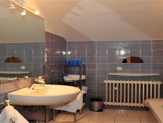 Bathroom 2, Weidegg - Hotel Garni, Garmisch-Partenkirchen