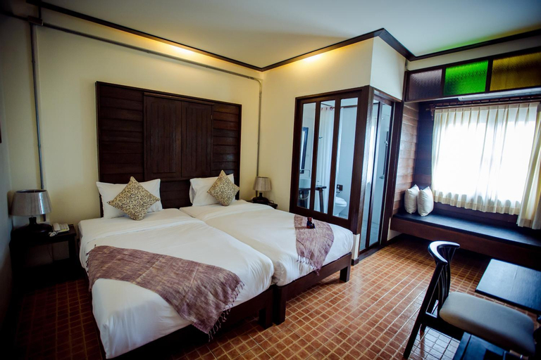 Bedroom 8