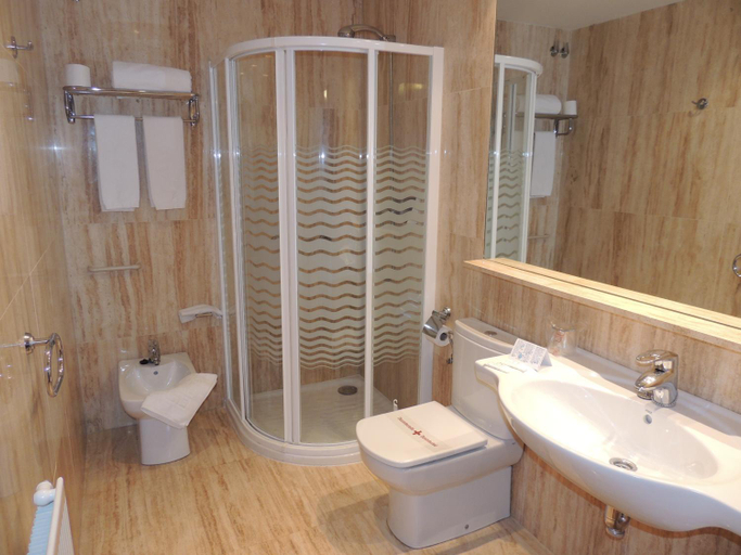 Bathroom 2, Apartamentos Mundaka, Vizcaya