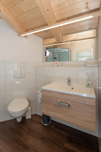 Bathroom 2, Hotel Sonnenspitz, Bad Tölz-Wolfratshausen