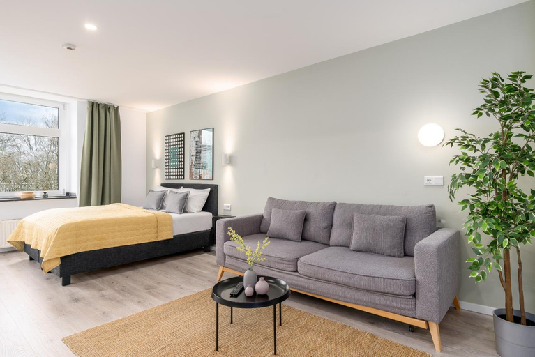 Bedroom 14