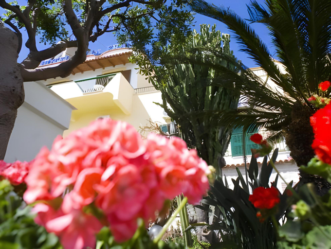 Exterior & Views 1, Hotel Villa Franz, Napoli