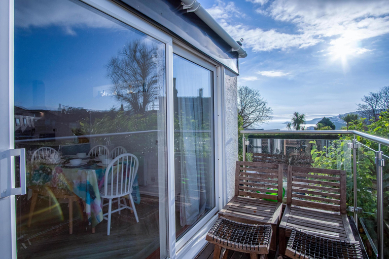 Others 5, Footsteps - 2 Bedroom Apartment - Saundersfoot, Pembrokeshire