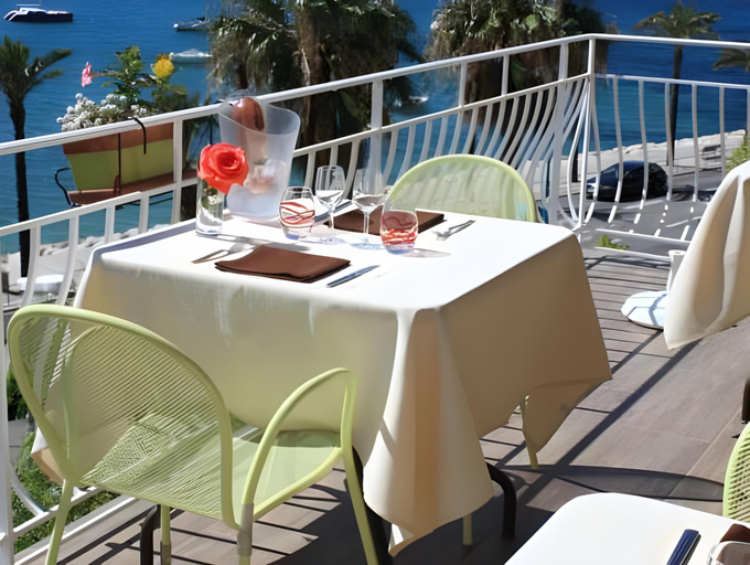 Food & Drinks 4, Les Galets Hotel et B&B, Var