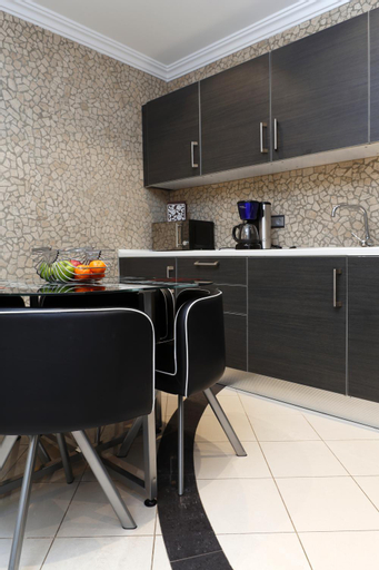 Dining Room 12