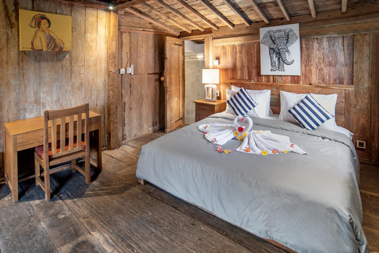 Bedroom 6
