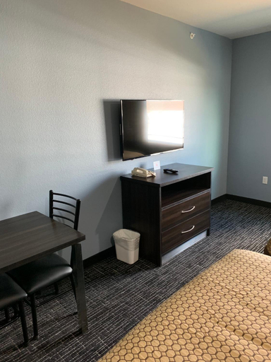 Bedroom 2, Scottish Inns and Suites Scarsdale, Houston