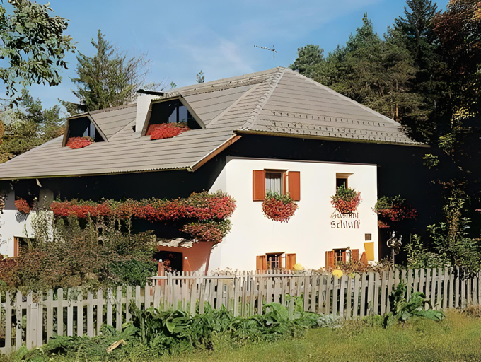 Exterior view 3, Gasthof Schluff, Bolzano