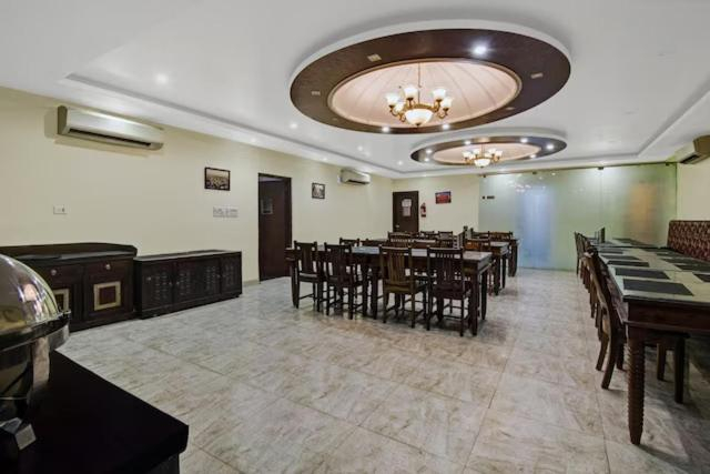 Food & Drinks 5, Hotel Heritage Heights By Joy24, Jaipur