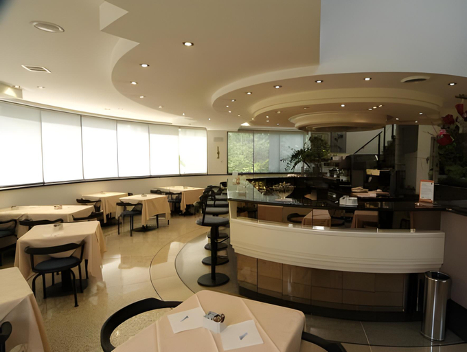 Food & Drinks 3, Hotel Motel Ascot, Monza and Brianza