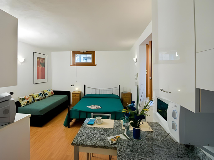Bedroom 2, Il Borgo, Como