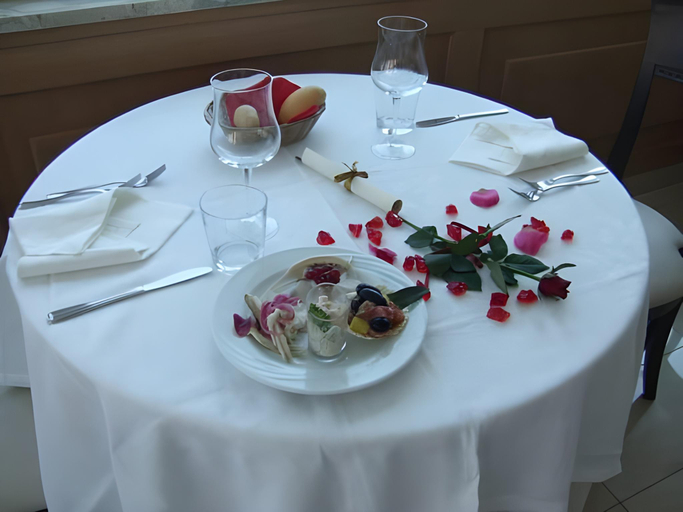 Food & Drinks 5, Hotel Ghirlandina, Rimini