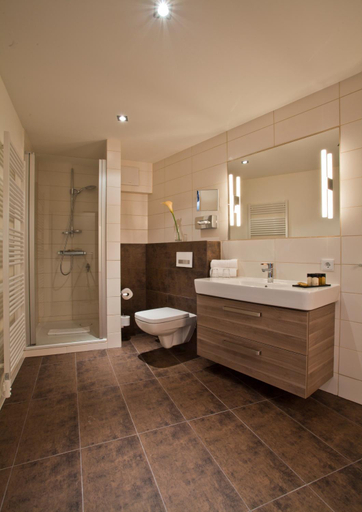 Bathroom 2, Strandhotel Bene, Ostholstein