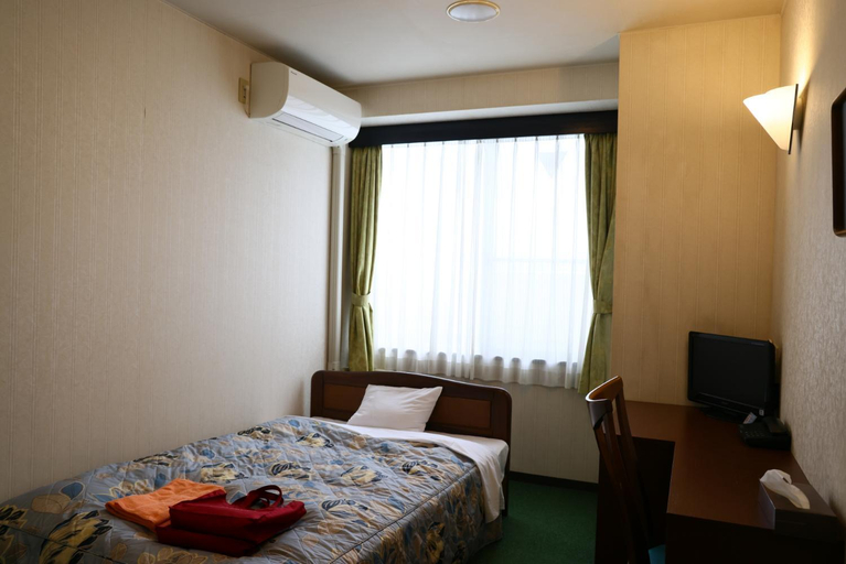 Bedroom, 八尾グランドホテル, Yao