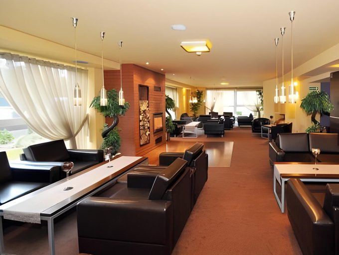 Food & Drinks 4, Akces Medical Fit & Spa Basen, Sauna, Jacuzzi i Silownia w Cenie, Kołobrzeg