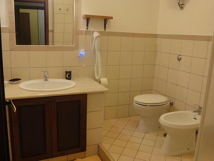 Bathroom 2, Residence e B&B Villamirella, Salerno
