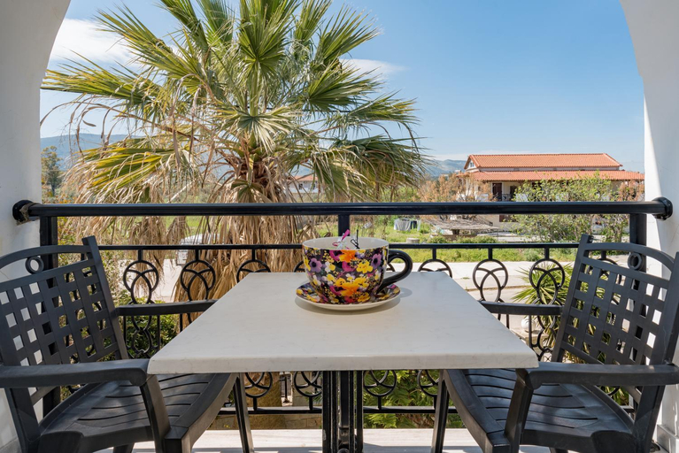 Others 5, Koutsis Apartment, Ionian Islands
