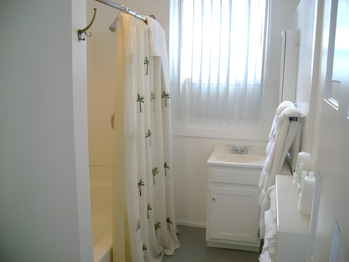 Bathroom 4, Hermosa Hotel, Los Angeles