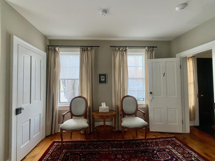 Others 5, Woodbourne Inn, Niagara