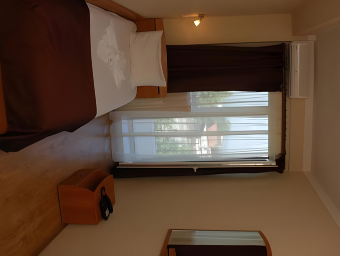 Bedroom, Hotel Liliacul, Cluj-napoca