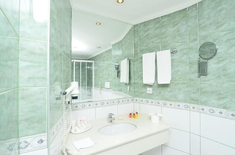Bathroom 4, Akgun Elazig Hotel, Merkez