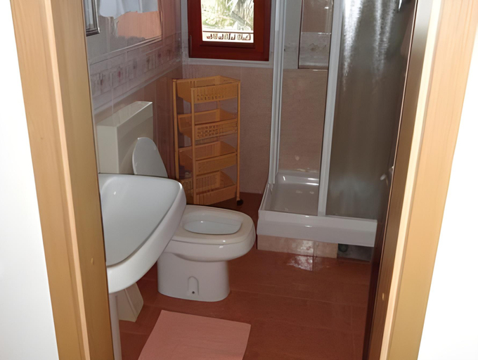 Bathroom, Pension Silvia, Piran