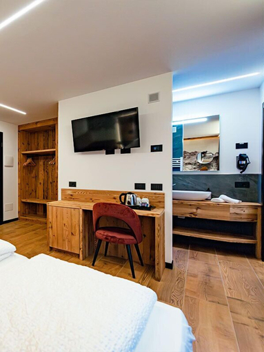 Bedroom 3, Dolomites Resort Formiè, Trento