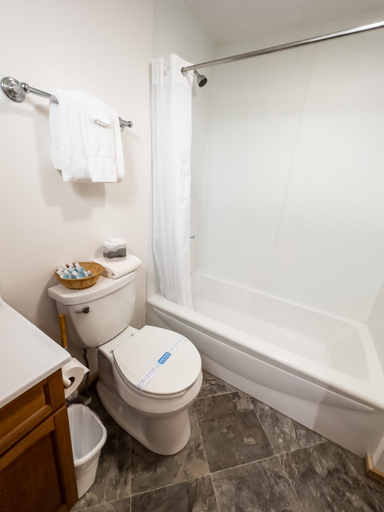 Bathroom 3, Terimore Lodging by the Sea, Tillamook