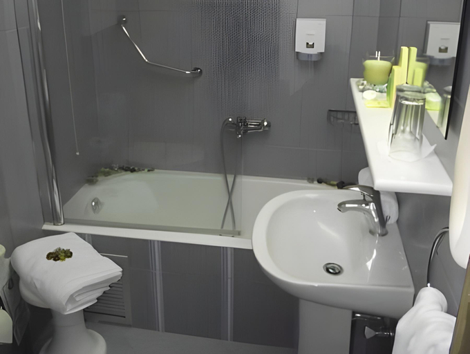 Bathroom 4, Aeolis Hotel, North Aegean