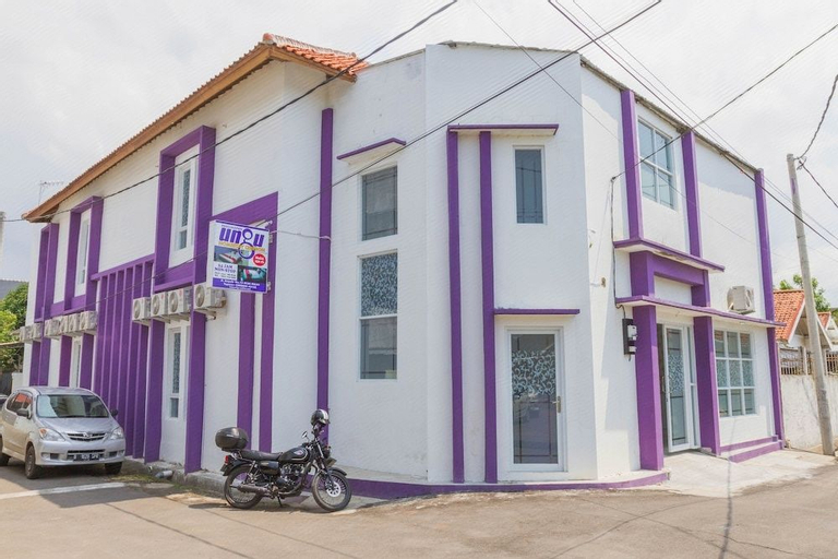 Exterior & Views 28