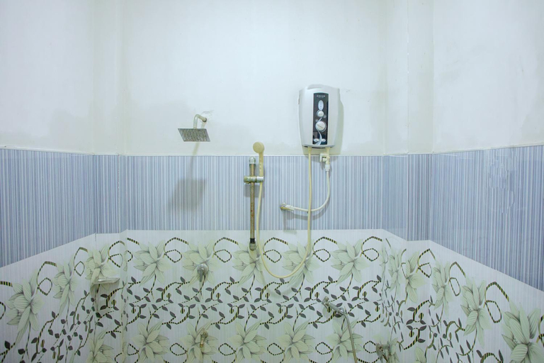 Bedroom 2, New Cormorant Lake Resort & Yala Safari Place, Thissamaharama