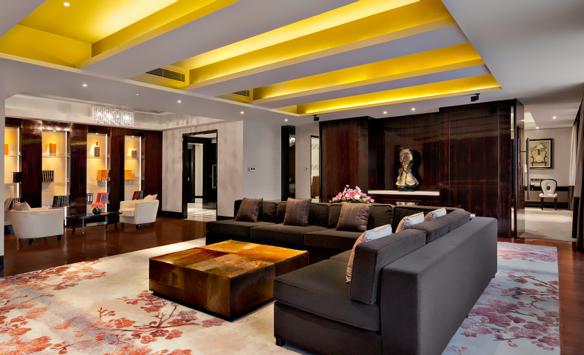 InterContinental Hotels WUXI, an IHG hotel - Tap to explore photos