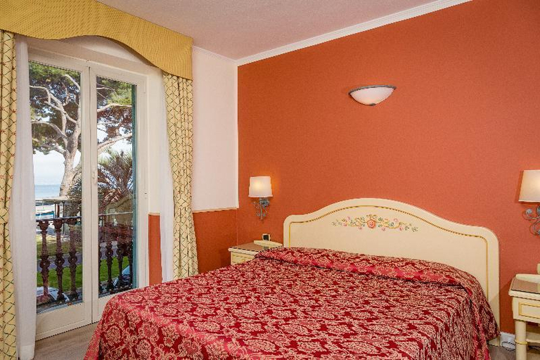 Bedroom 8