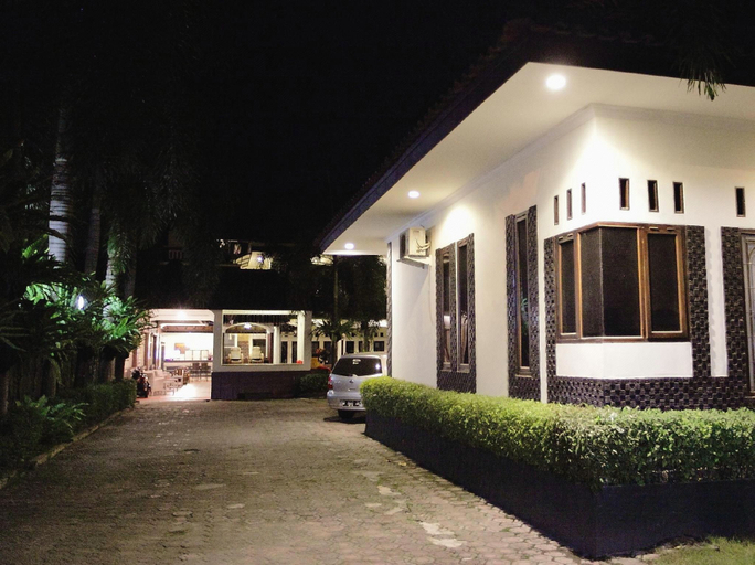 Exterior & Views, Pondok Indah Beach Hotel, Pangandaran