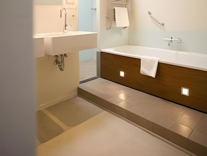 Bathroom 2, Droste S Herberg, Tubbergen