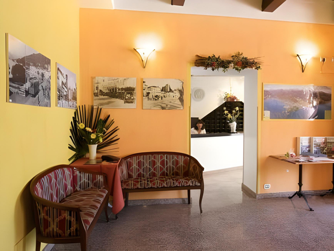 Public Area 2, Albergo Pesce D'oro, Verbano-Cusio-Ossola