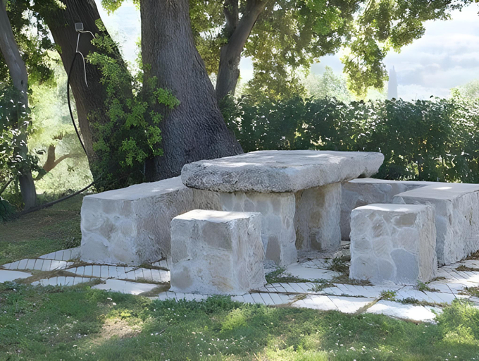 Others 5, Lofos Soilis, Ionian Islands
