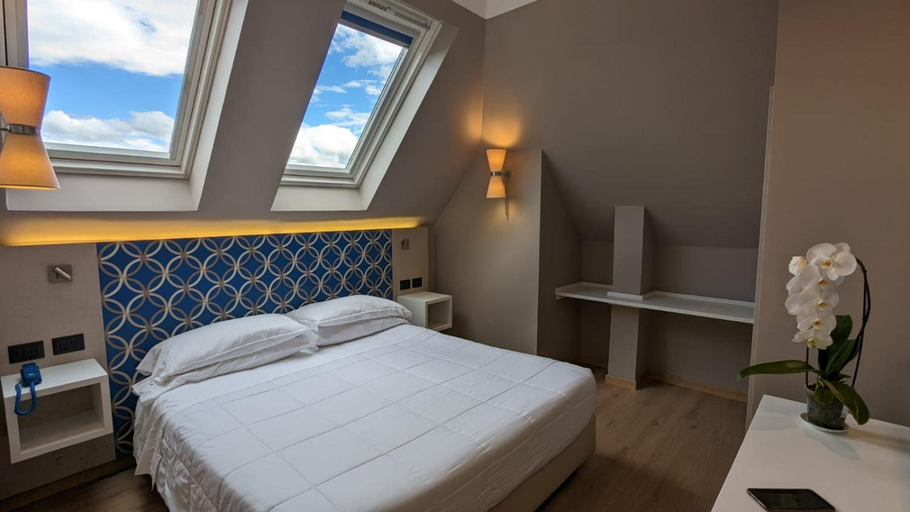 Bedroom 13