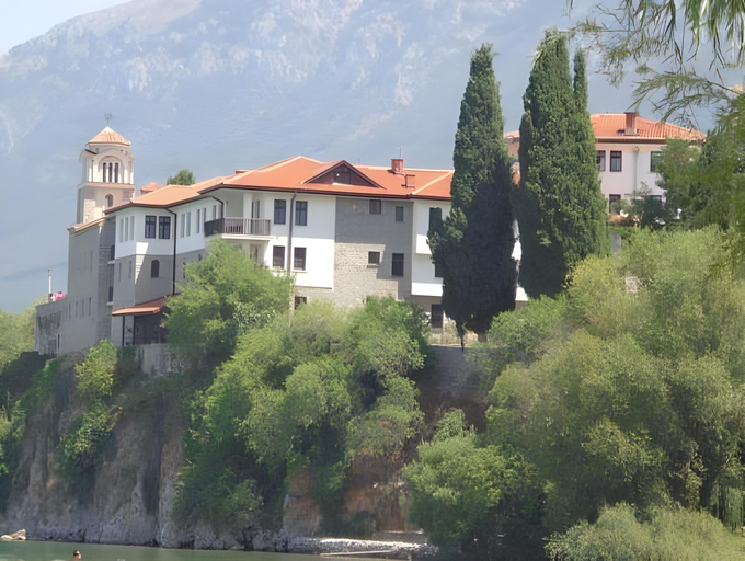 Others 2, Residence Krstanoski