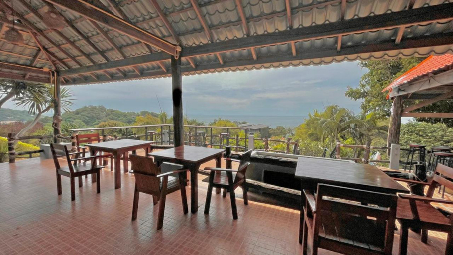 Food & Drinks 4, Phumala Lanta Seaview Resort, Ko Lanta