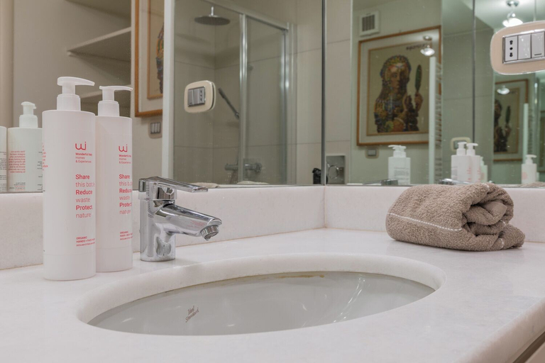 Bathroom 3, Studio San Michele by Wonderful Italy, Torino
