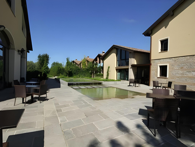 Others 4, Locanda Sant'Ambrogio, Reggio Nell'Emilia