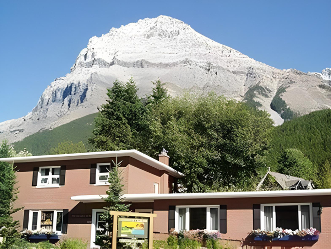 Others 2, Canadian Rockies Inn - Adults only, Columbia-Shuswap