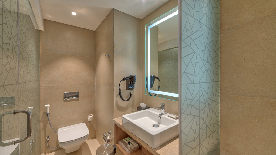 Bathroom 4