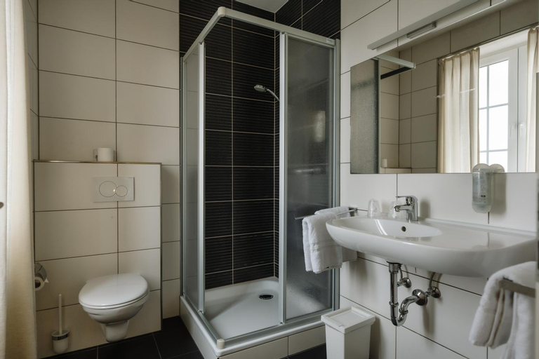 Bedroom 3, Trail-inn Natur & Sporthotel, Echternach